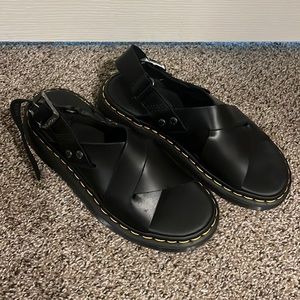Dr. Martens women’s size 8 leather cross sandals